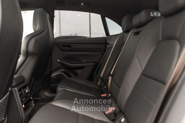 Porsche Macan TURBO EV 22-AIR-ACHTERAS-MATR-PANO-INNO-AUGM.HUD - <small></small> 139.900 € <small>TTC</small> - #19