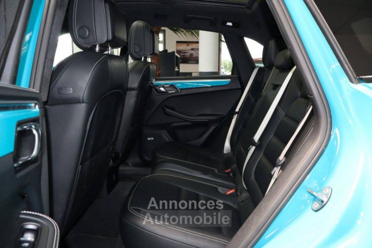 Porsche Macan Turbo Miami blue - <small></small> 72.900 € <small>TTC</small> - #24