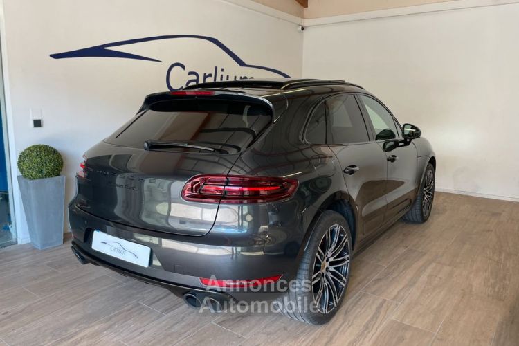 Porsche Macan Turbo Pack Performance – 3.6 V6 440ch A partir de 800 Avec plus 15 000 d’options Véhicule suivi chez  configuration - <small></small> 80.400 € <small>TTC</small> - #2