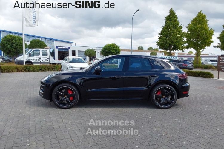 Porsche Macan Turbo Performance 441ch / SPORT CHRONO / SIEGES SPORT 18 / TOIT OUVRAN / ENTRETIEN COMPLET / GARANTIE 12 MOIS - <small></small> 66.590 € <small></small> - #2