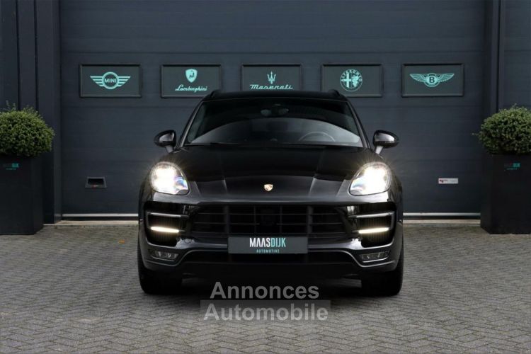 Porsche Macan Turbo Performance / Bose / Attelage / 21 / Garantie 12 mois - <small></small> 67.990 € <small>TTC</small> - #2