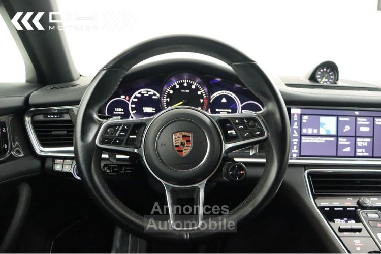 Porsche Panamera 4 E HYBRID SPORT TURISMO- NAVI - LEDER PANODAK CRAYON - <small></small> 67.495 € <small>TTC</small> - #17