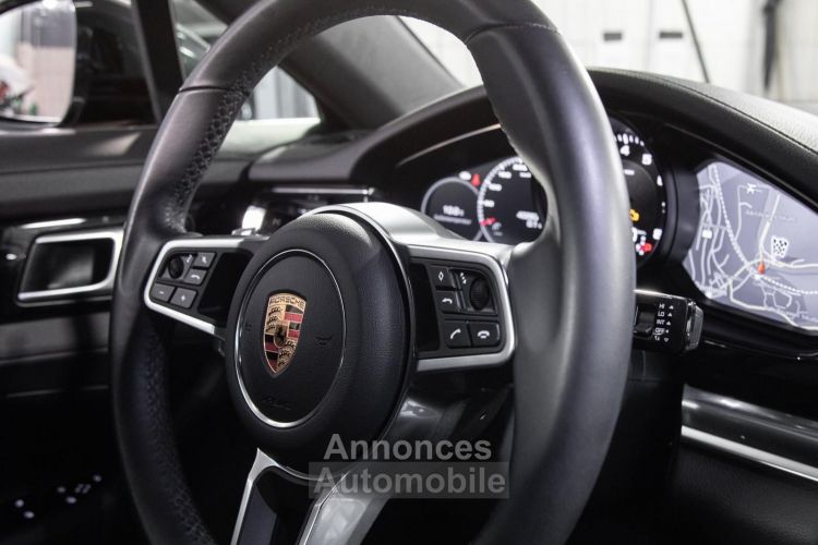 Porsche Panamera 4 GARANTIE PORSCHE APPROVED / PREMIERE MAIN / Caméra / Navigation / HIFI / CHANGEMENT DE VOIE - <small>A partir de</small> 80.990 € <small>TTC</small> - #17