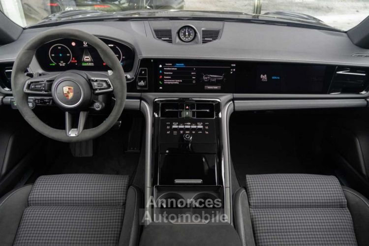 Porsche Panamera 4 Hybr 14way Pepita ACC 2ndDisplay Bose - <small></small> 152.900 € <small>TTC</small> - #28