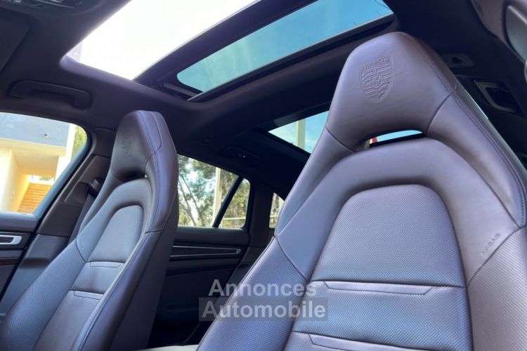 Porsche Panamera 4 V6 3.0 462 Hybrid Sport Turismo-SUIVI COMPLET PORSCHE-FULL OPTIONS-FULL CUIR/TOIT PANO OUVRANT - <small></small> 69.000 € <small>TTC</small> - #18