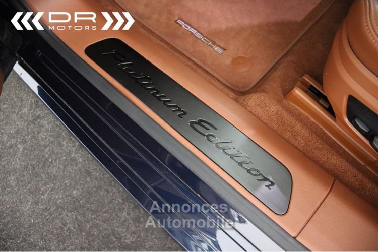 Porsche Panamera PLATINUM EDITION - PANO DAK LEDER CARPLAY - <small></small> 89.995 € <small>TTC</small> - #40