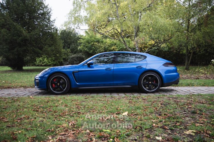 Porsche Panamera Porsche Panamera 4.8 V8 440 GTS - Couleur Blue Saphyr Paint to simple - <small></small> 57.990 € <small></small> - #10