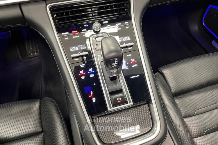 Porsche Panamera Sport Turismo II 4.0 V8 680ch Turbo E-Hybrid TO / Clim zones Volant chauffant - <small></small> 89.990 € <small>TTC</small> - #15