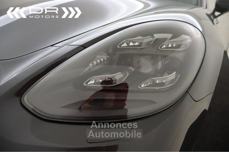 Porsche Panamera TURBO S E-HYBRID SPORT TURISMO - NAVI LEDER PANO 12M GARANTIE - <small></small> 87.995 € <small>TTC</small> - #60
