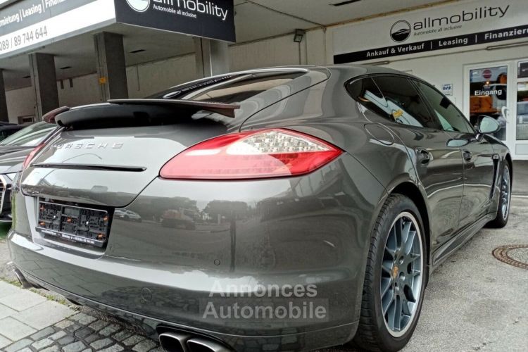 Porsche Panamera TURBO S SPORT DESIGN*TOIT OUVRANT*CAMERA*CHANGEMENT DE VOIE*VOLANT SPORT*GARANTIE - <small></small> 42.400 € <small>TTC</small> - #4