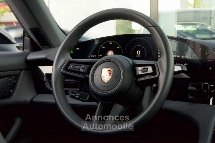 Porsche Taycan - - 4900 km - - Perfbatt Airsusp Sound Pano 22KW - <small></small> 79.900 € <small>TTC</small> - #12