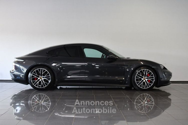 Porsche Taycan 4S 4 écrans Chrono Régulateur adaptatif Volant sport GT TVA Récupérable - <small></small> 65.850 € <small></small> - #4