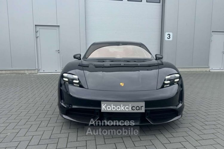 Porsche Taycan 93.4 kWh Turbo S -- PACK CARBON TOIT PANO - <small></small> 79.990 € <small>TTC</small> - #2