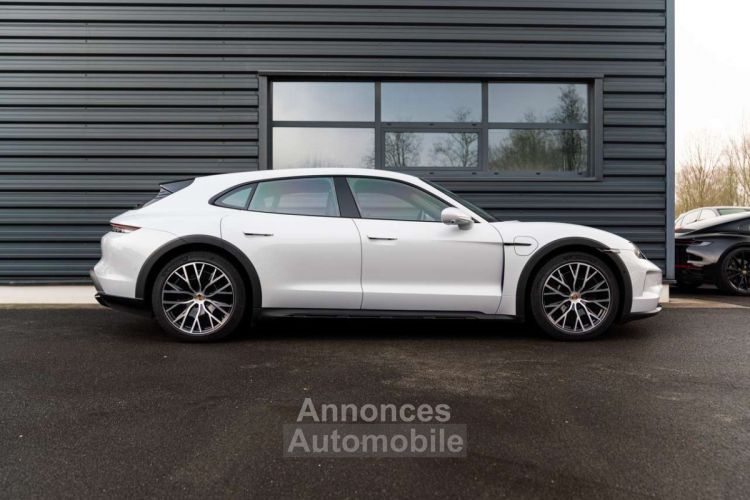 Porsche Taycan Cross Turismo 105 kWh 4 | VAT - <small></small> 133.000 € <small>TTC</small> - #16