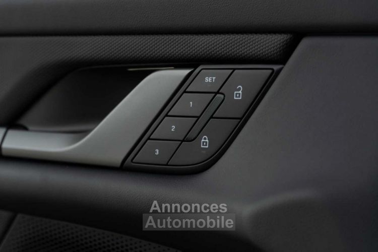 Porsche Taycan Facelift '25 Keyless BOSE PANO 360° Memory - <small></small> 96.900 € <small>TTC</small> - #12