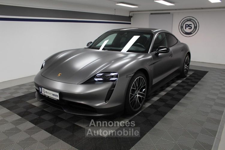 Porsche Taycan GRIS MAT 93Kwh TOIT PANO LED LIFT SIEGES ELEC A MEMOIRE CAMERA 360° GARANTIE 12 MOIS - <small></small> 90.500 € <small>TTC</small> - #1