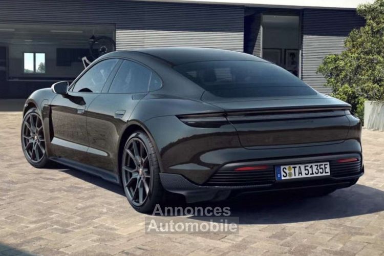 Porsche Taycan GTS | SportDesign CARBON 360cam Pano Keyless - <small></small> 99.995 € <small>TTC</small> - #3