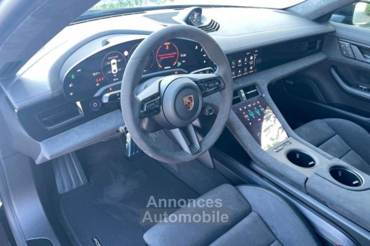 Porsche Taycan GTS / AUTRES DISPO TURBO - S - 4 - 4S - <small></small> 147.990 € <small></small> - #9