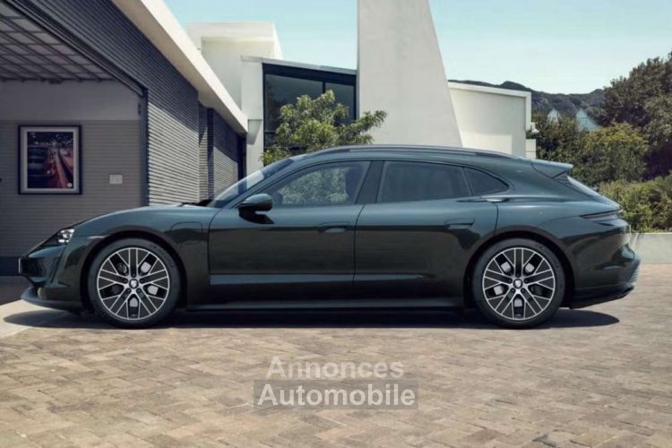 Porsche Taycan Sport Turismo | PASM CHRONO 14W PANO - <small></small> 79.995 € <small>TTC</small> - #2