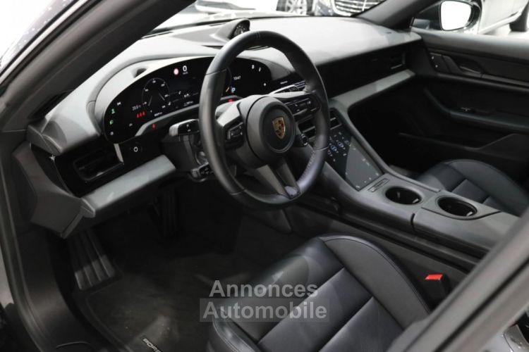 Porsche Taycan Sport Turismo/Sport Chrono - <small></small> 69.900 € <small>TTC</small> - #18