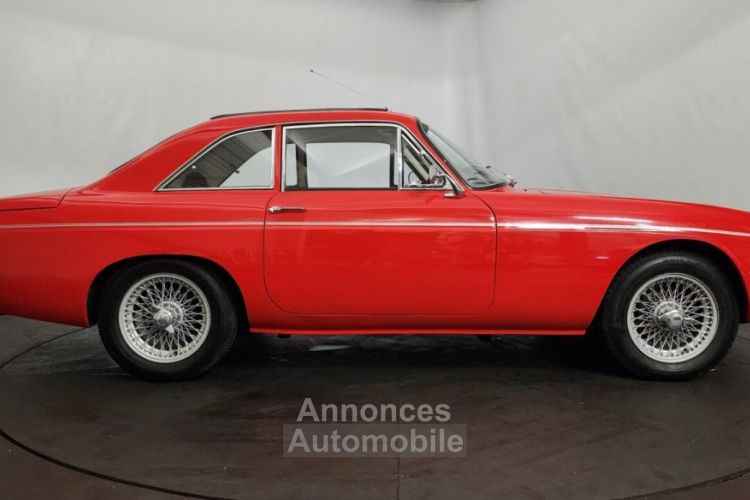 Reliant Scimitar GT SE4 - <small></small> 24.500 € <small>TTC</small> - #4