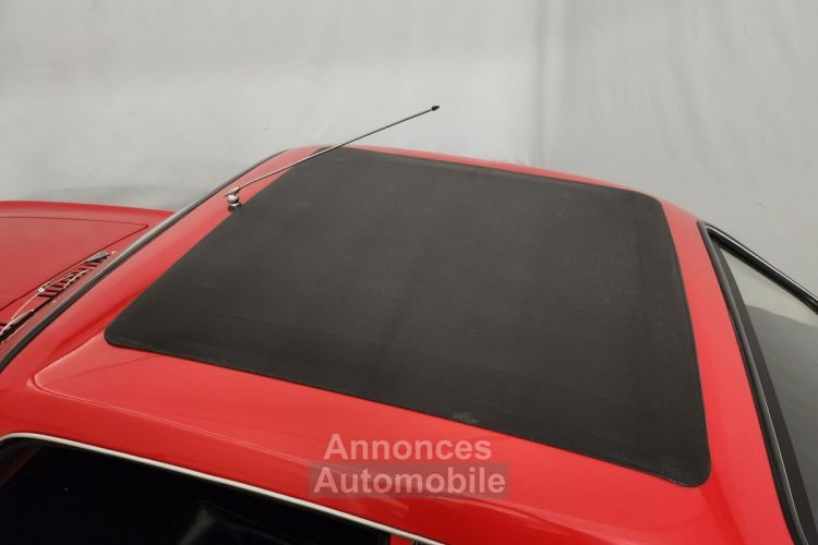 Reliant Scimitar GT SE4 - <small></small> 24.500 € <small>TTC</small> - #38