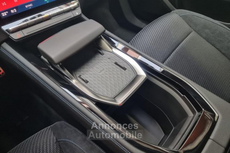 Renault Austral E-TECH HYBRID 200 TECHNO ESPRIT ALPINE - <small></small> 37.490 € <small></small> - #19