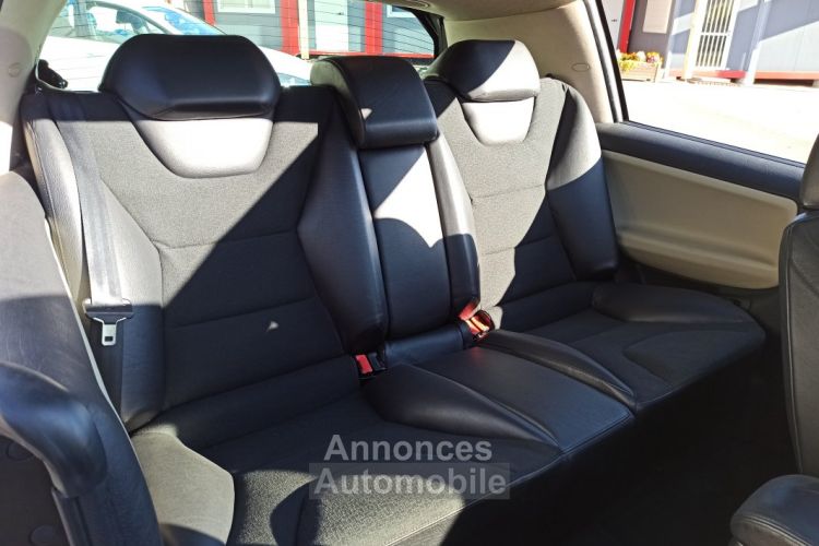 Renault Avantime 3.0 V6 210CH Dynamique - <small></small> 15.990 € <small>TTC</small> - #25