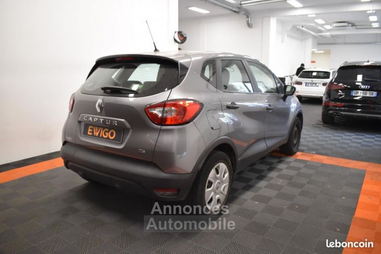 Renault Captur 0.9 TCE 90ch BUSINESS PREMIERE MAIN FRANCAISE SUIVI GARANTIE 6 A 60 MOIS - <small></small> 6.990 € <small>TTC</small> - #4