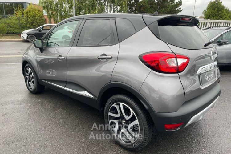 Renault Captur 1.2 tce 120 helly hansen edc - <small></small> 10.990 € <small>TTC</small> - #2