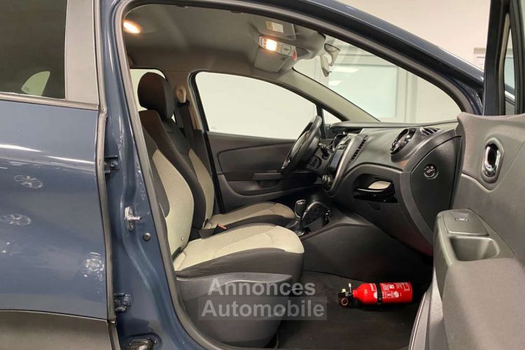 Renault Captur 1.2 TCe Energy Intens 1erMAIN-CARNET-NAVI-CLIM - <small></small> 11.290 € <small>TTC</small> - #17