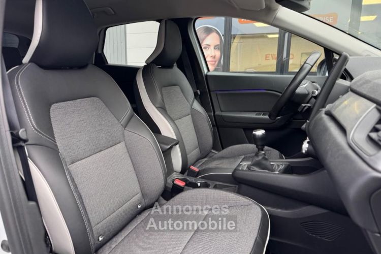 Renault Captur 1.3 TCE 130CH INTENS APPLE CARPLAY CAMERA DE RECUL - <small></small> 17.490 € <small>TTC</small> - #14