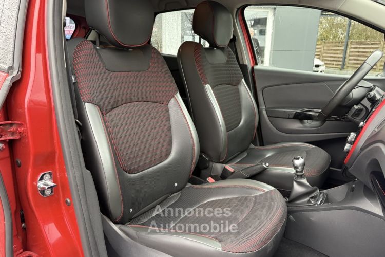 Renault Captur 1.5 dCi 110 Energy S&S Edition Helly Hansen - Distribution Changée - Caméra De Recul - - <small></small> 8.590 € <small>TTC</small> - #18