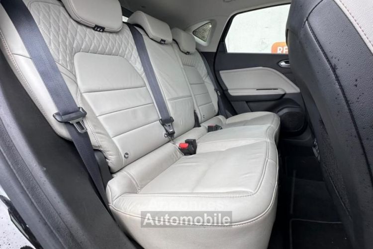 Renault Captur 1.6L E-TECH 160CH HYBRID PHEV INITIALE PARIS Carplay sièges et volant chauffants - <small></small> 19.690 € <small>TTC</small> - #12