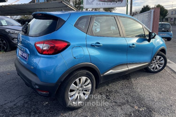 Renault Captur dCi 90 Energy SetS eco² Zen - <small></small> 6.990 € <small>TTC</small> - #2