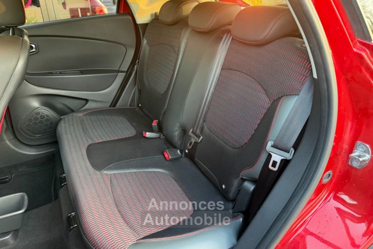 Renault Captur helly hansen 90 ch avec ouverture sans cle regulateur camera de recul - <small></small> 8.490 € <small>TTC</small> - #11