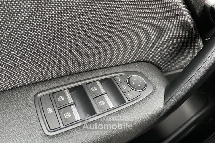 Renault Captur II (2) 1.3 MILD HYBRID 160 TECHNO EDC - <small></small> 26.490 € <small></small> - #39