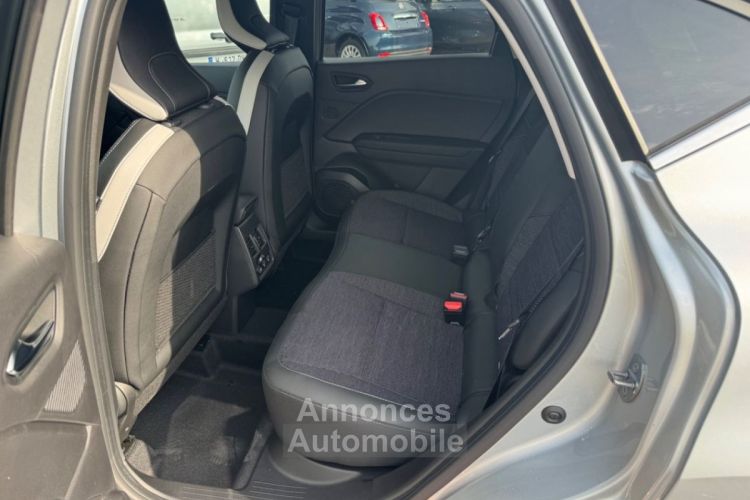 Renault Captur Mild hybrid 140 EDC TECHNO GPS 9.3 Caméra 360° Induction Barres - <small></small> 25.450 € <small>TTC</small> - #10