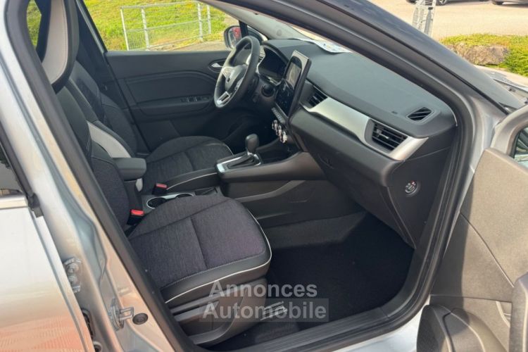 Renault Captur Mild hybrid 140 EDC TECHNO GPS 9.3 Caméra 360° Induction Barres - <small></small> 25.450 € <small>TTC</small> - #16