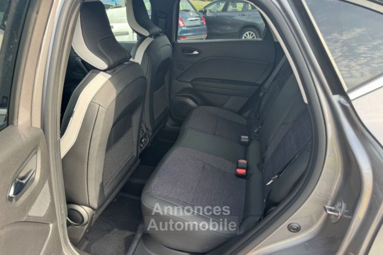 Renault Captur Mild hybrid 140 EDC TECHNO GPS 9.3 Caméra 360° Induction Barres - <small></small> 25.450 € <small>TTC</small> - #10