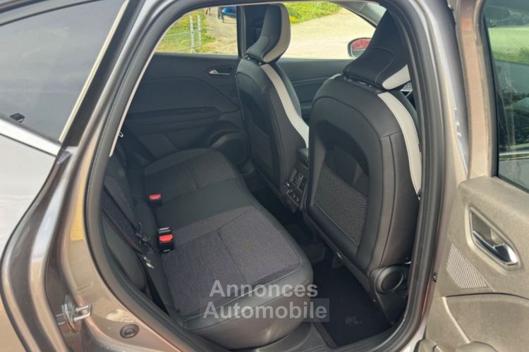 Renault Captur Mild hybrid 140 EDC TECHNO GPS 9.3 Caméra 360° Induction Barres - <small></small> 25.450 € <small>TTC</small> - #14