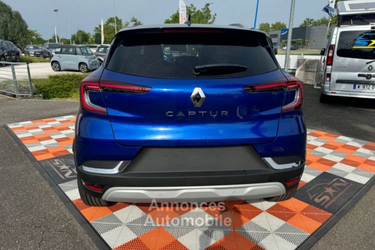 Renault Captur Mild hybrid 140 EDC TECHNO GPS 9.3 Caméra 360° Induction Barres - <small></small> 25.450 € <small>TTC</small> - #5