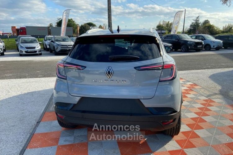 Renault Captur NEW Mild hybrid 160 EDC TECHNO GPS 10.4 Caméra JA 18 Barres - <small></small> 28.450 € <small>TTC</small> - #6