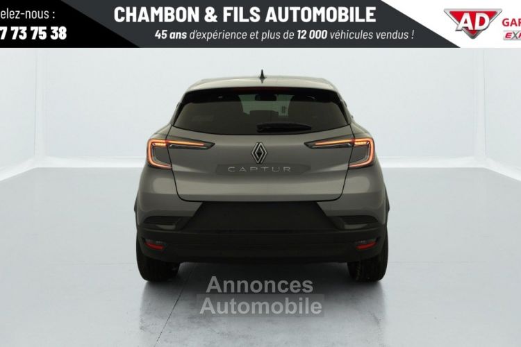 Renault Captur NOUVEAU MILD HYBRID 140 TECHNO - <small></small> 24.776 € <small>TTC</small> - #15