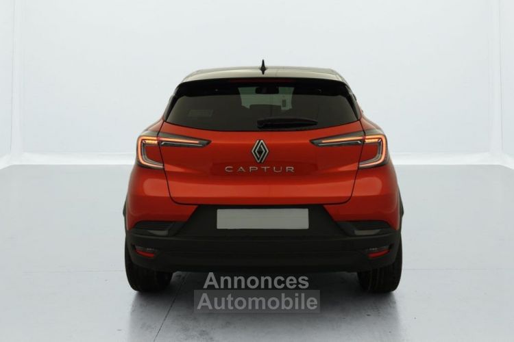 Renault Captur NOUVEAU MILD HYBRID 140 TECHNO - <small></small> 24.063 € <small>TTC</small> - #40