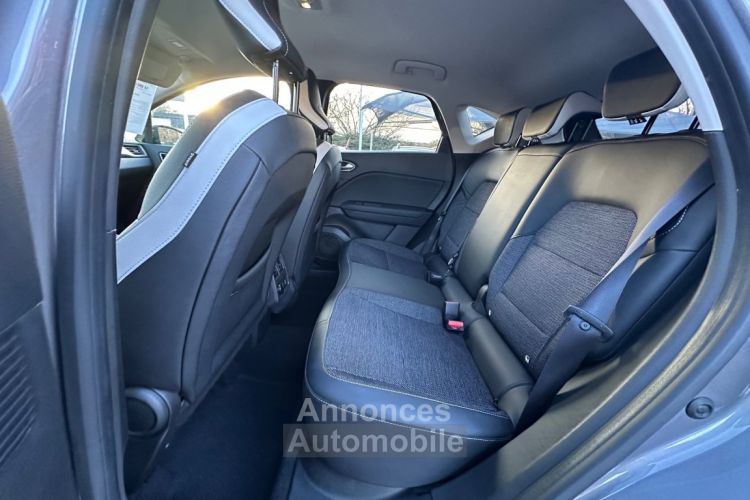 Renault Captur TCe 100 Intens GPS / CAMERA 360°/CARPLAY - <small></small> 13.990 € <small>TTC</small> - #12