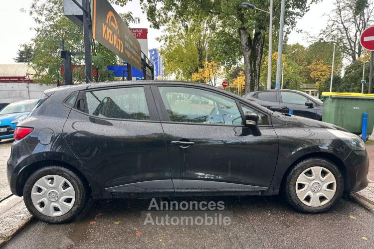 Renault Clio 0.9 TCE 90 ENERGY ZEN ECO2 - <small></small> 7.495 € <small>TTC</small> - #18