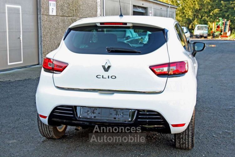 Renault Clio 0.9 TCe Energy Limited - <small></small> 7.990 € <small>TTC</small> - #4