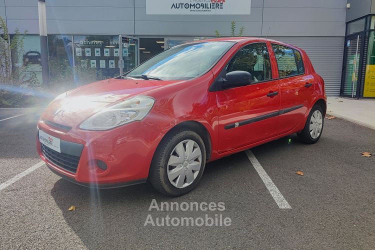 Renault Clio 1.2 16v 75ch Authentique - <small></small> 5.690 € <small>TTC</small> - #1