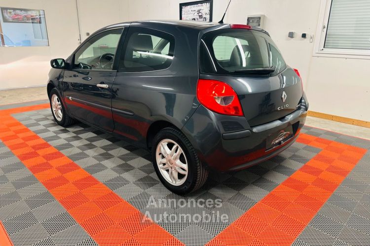 Renault Clio 1.2 16V EXPRESSION - <small></small> 5.750 € <small>TTC</small> - #4